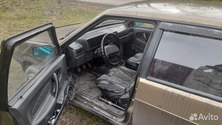 ВАЗ 21099 1.5 МТ, 1999, 215 000 км