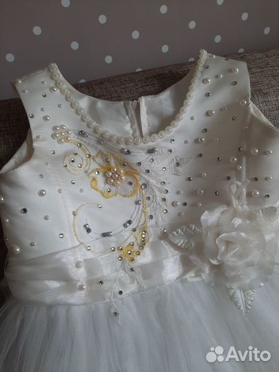 Продам платье