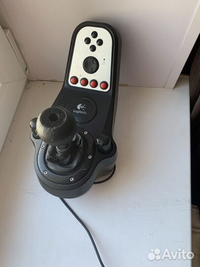 Игровой руль logitech g27