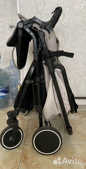 Прогулочная коляска Gold baby