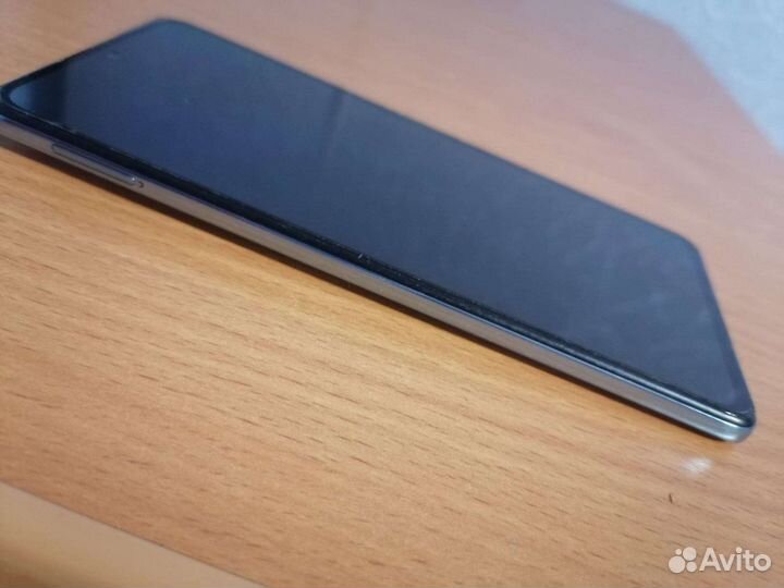 Телефон Xiaomi redmi note 10 pro