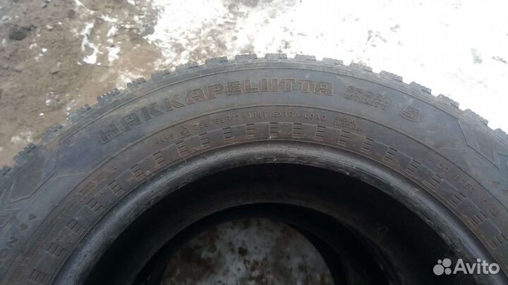 Nokian Tyres Hakkapeliitta 5 235/65 R17