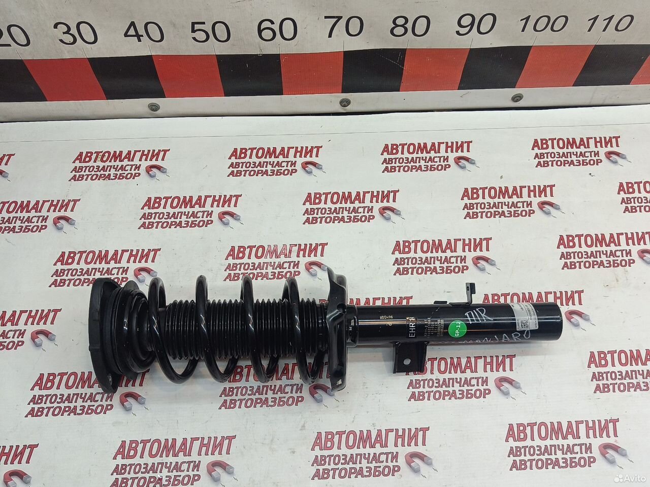 Стойка амортизатор передняя правая Geely Monjaro