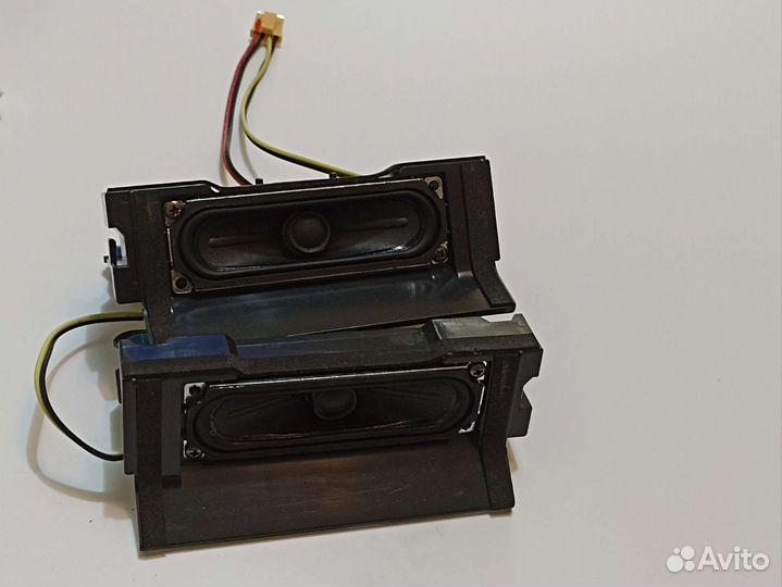 Колонки для телевизора Samsyng UE32J4000AK