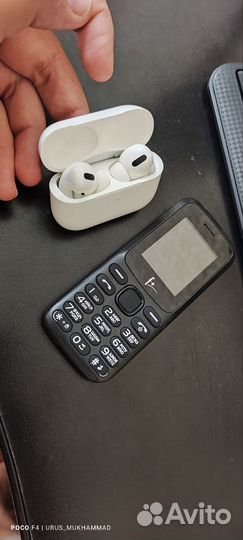 Телефон наушники