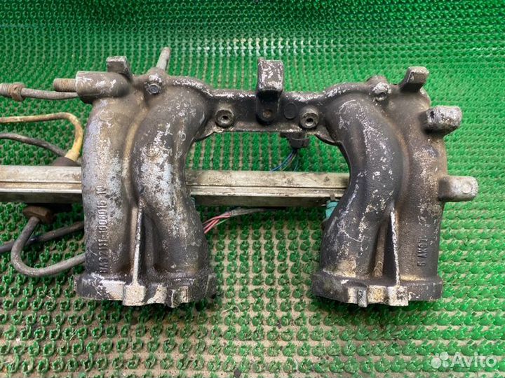 Коллектор впускной Лада 2110 2002