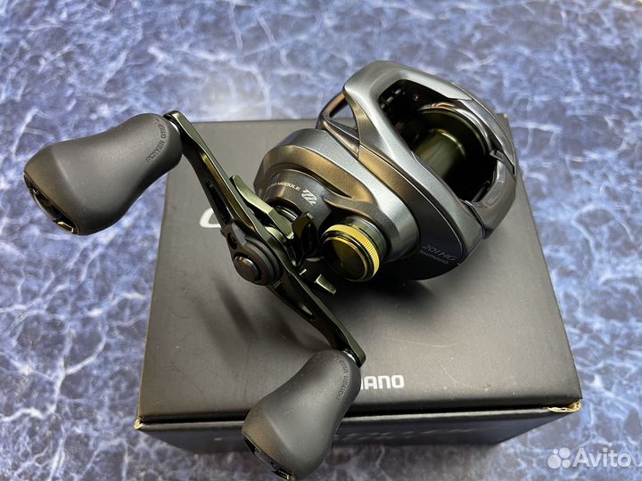 Shimano 22 Curado DC 201 HG Left / XG Left