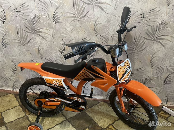 Велосипед-мотоцикл