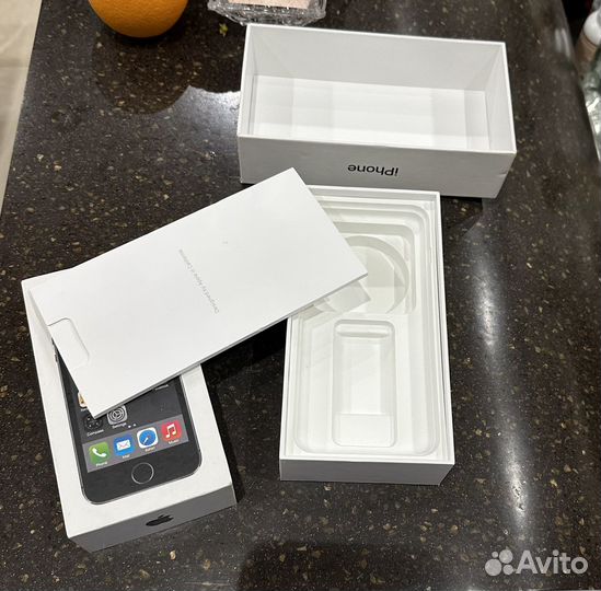 Коробка для iPhone