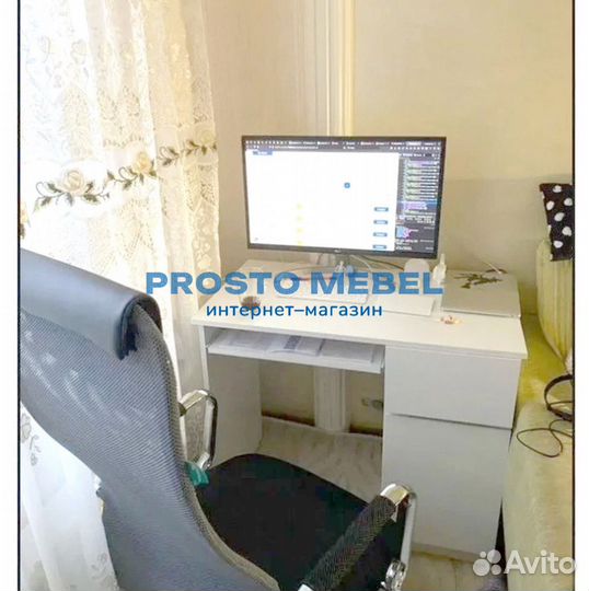 Стол компьютерный