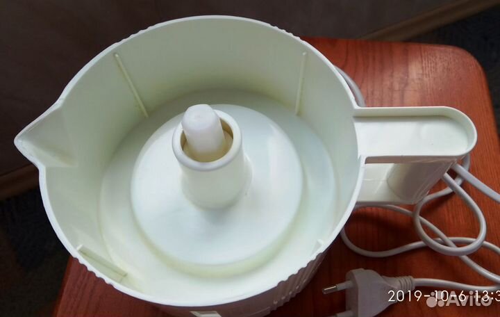 Соковыжималка электрическая