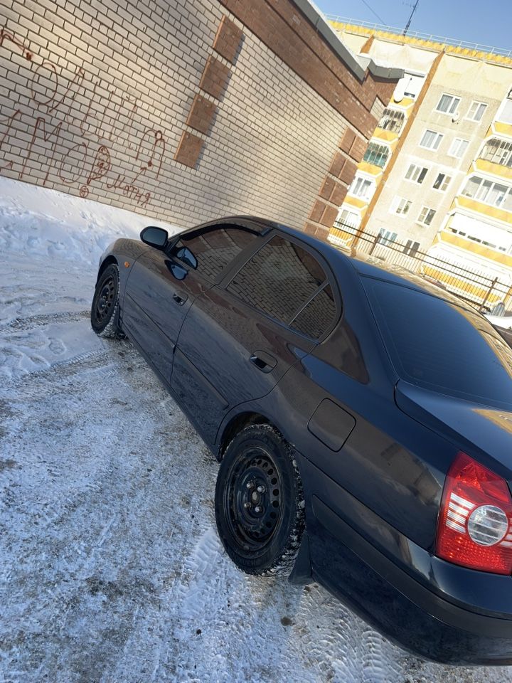 Hyundai Elantra: фото владельца