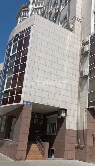 Продам помещение свободного назначения, 330.9 м²