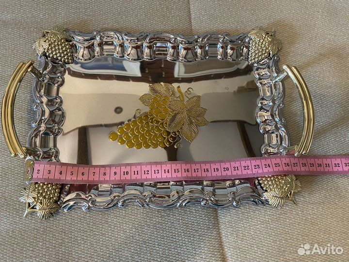 Поднос с виноградом хромированный Bergner