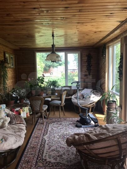 Дом 300 м² на участке 50 сот.