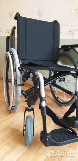 Кресло-коляска 