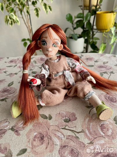 Кукла ручной работы