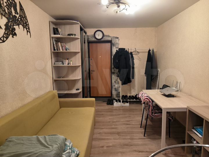 Комната 12 м² в 6-к., 3/18 эт.