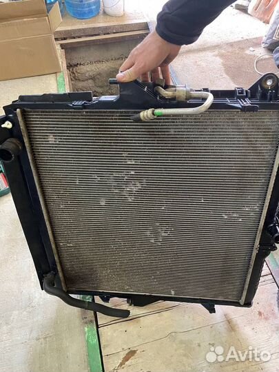 Радиатор охлаждения Ford Ranger Limited 2.2 2016