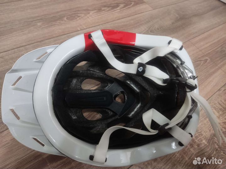 Шлем велосипедный