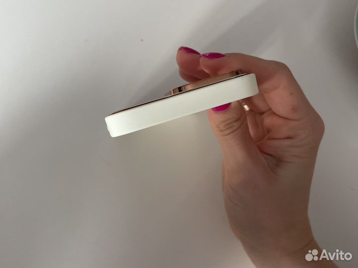 Чехол на iPhone 13 pro новый