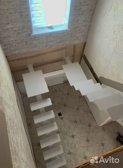 Лестницы на металлокаркасе под ключ