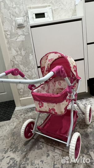Коляска кукольная