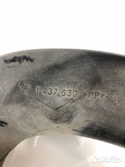 Патрубок впускной Bmw 528I E39 M52B28 1998