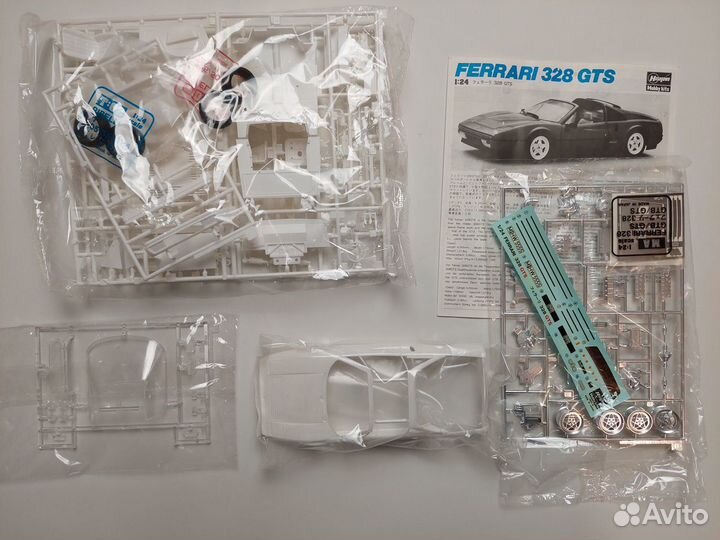 Сборная модель 1/24 Hasegawa Ferrari 328 GTS