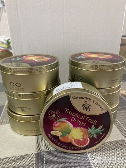 Банка метллическая, маленькая