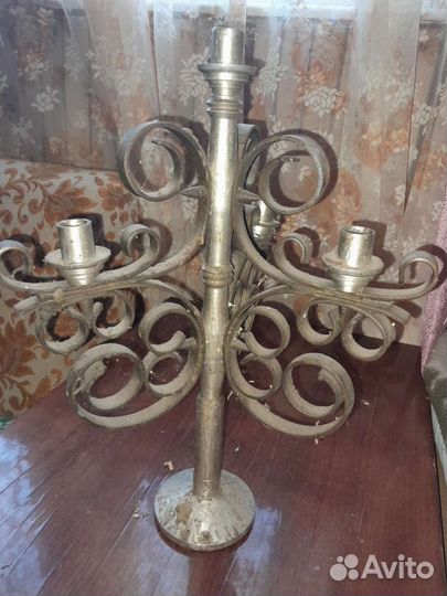 Старинный бронзовый подсвечник