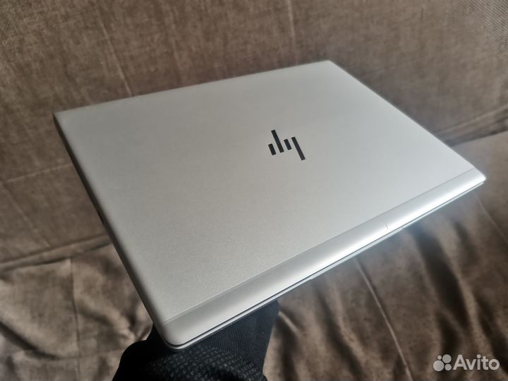 HP EliteBook 830 G5, IPS i7 16Gb SSD512 Новая АКБ