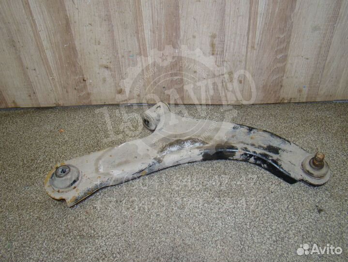 Рычаг передний правый Nissan Note (E11)