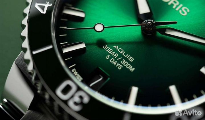 Новые Oris Aquis Date Calibre 400 (оригинал)