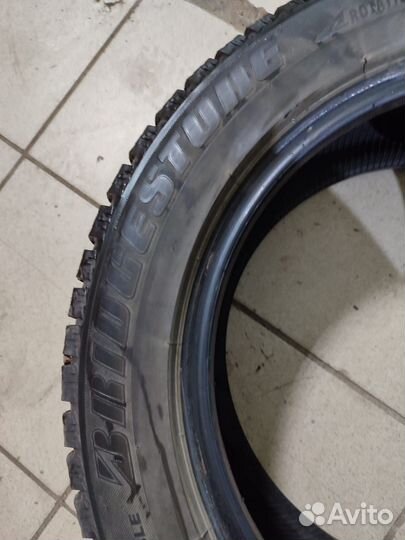 Bridgestone Ice Cruiser 7000S 205/55 R16 91T