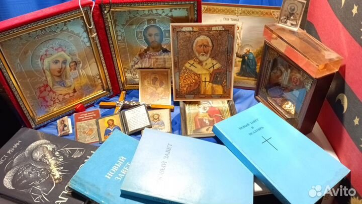 Православный набор иконы складень и крестики