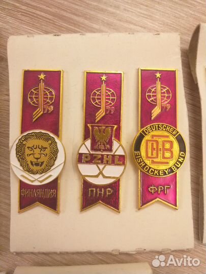 Набор значков чемпионат мира по хоккею 1979г