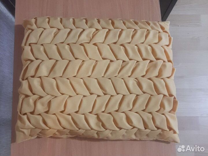 Декоративные подушки новые