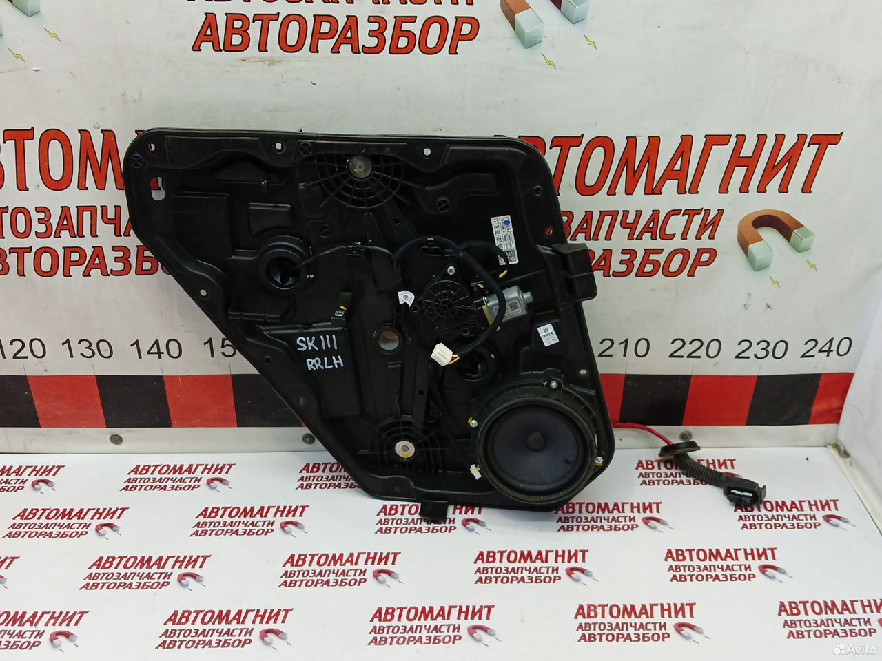 Стеклоподьемник задний левый Киа Соул 3 SK3