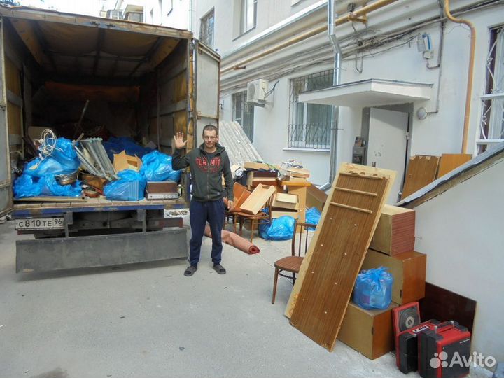 Вывоз мусора после пожара демонтаж строений