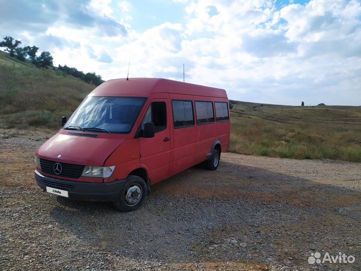 Mercedes-Benz Sprinter 2.9 МТ, 1998, 300 000 км