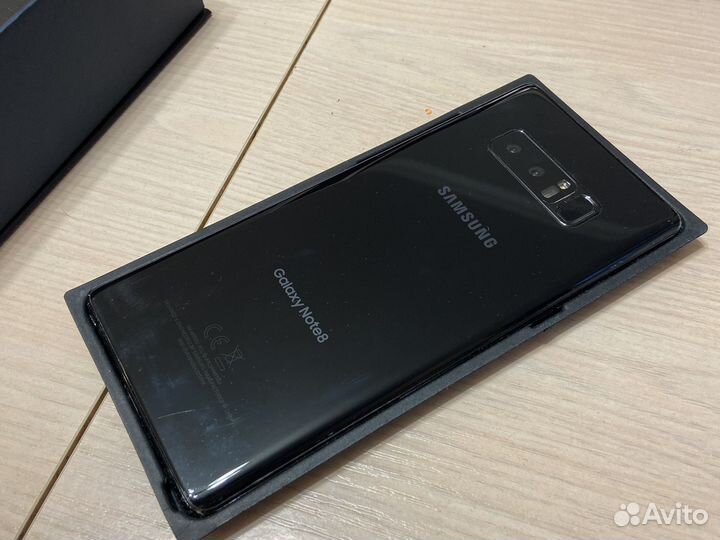 Телефон Samsung galaxy note 8