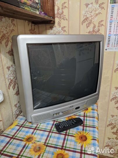 Телевизор JVC