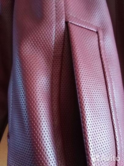 Куртка кожаная (утеплённая новая