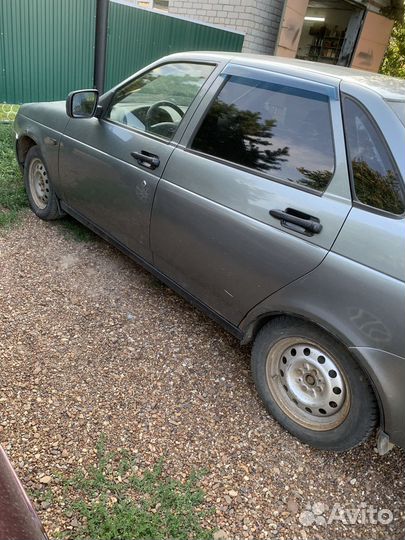 Приора в разборе