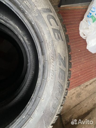 Pirelli Ice Zero 205/55 R16 94T