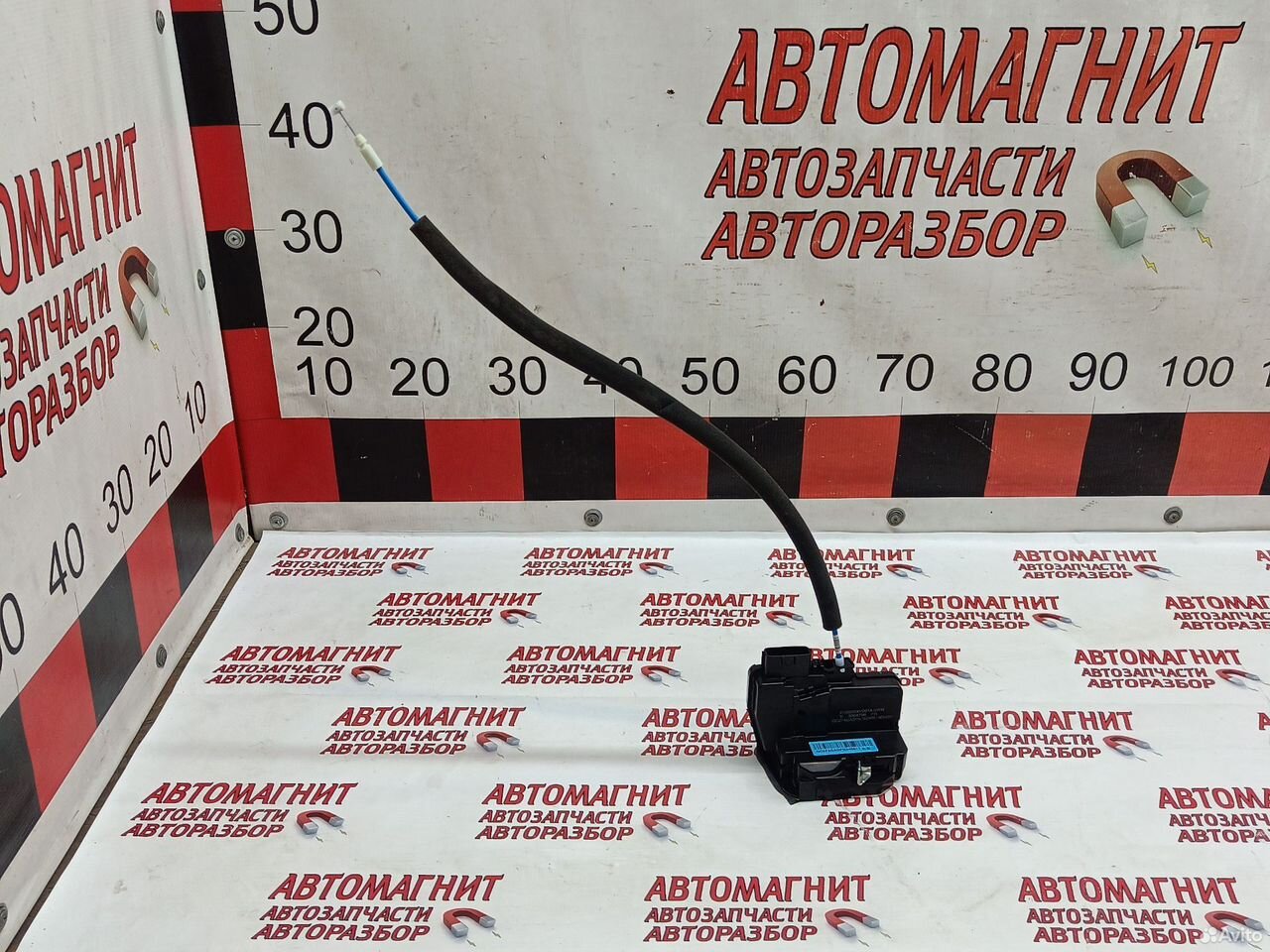 Замок двери передний правый Tank 500