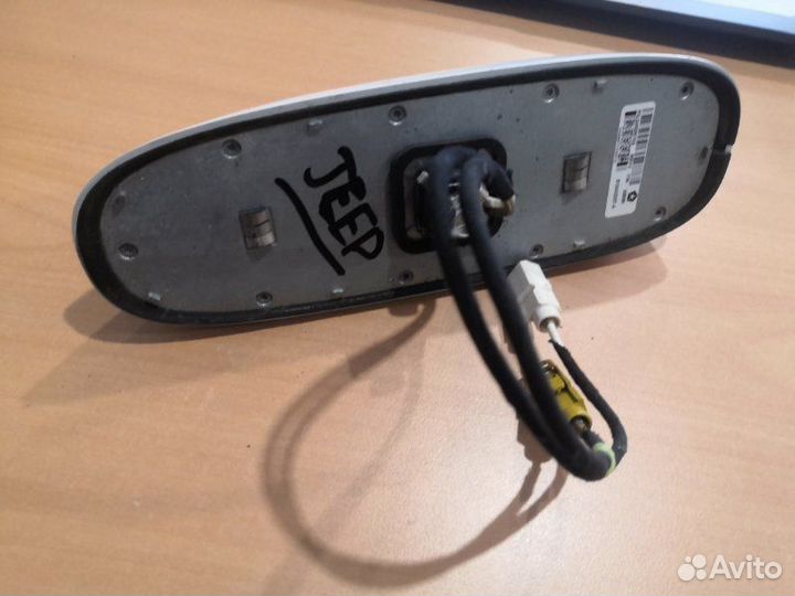 Антенна плавник Jeep Grand Cherokee WK2