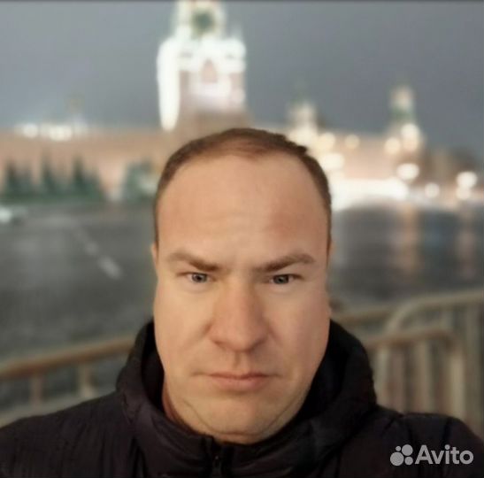 Заместитель директора по маркетингу и развитию