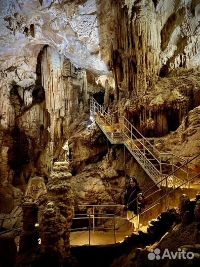 Экскурсия Долина приведений - Мраморные пещеры